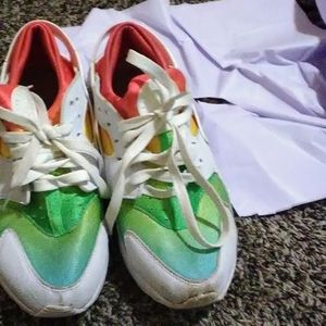 Customized air huaraches